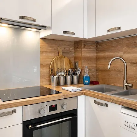 Basile - T3 Climatise Equipe • 6 Pers • Centre De • Proche Gare Apartamento *